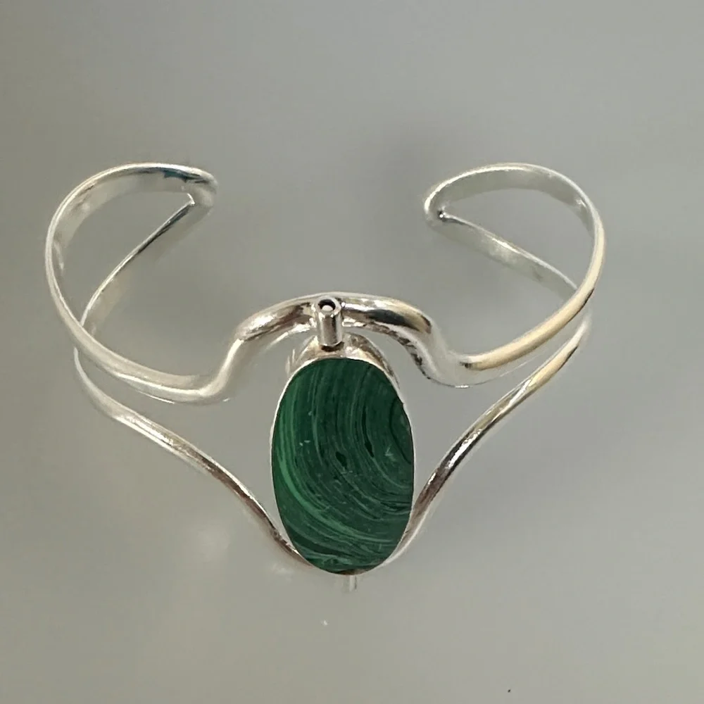 925 Sterling Silver elegant silver